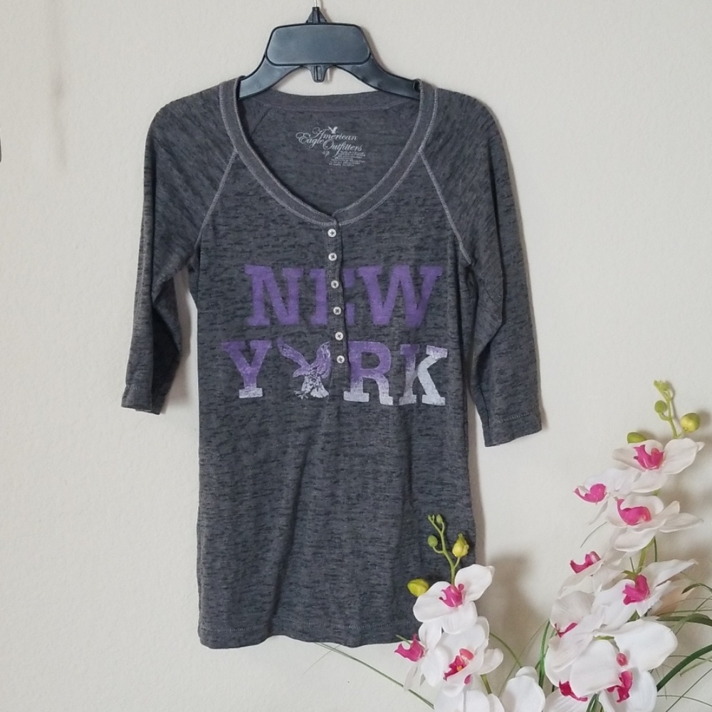 AEO 3/4 sleeves Top